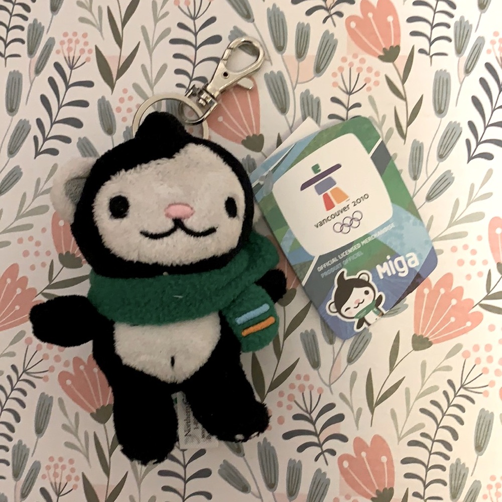 NWT / Miga plush / keychain / Vancouver 2010